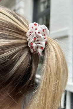 Outlet Strawberry Scrunchie Hair Accessories